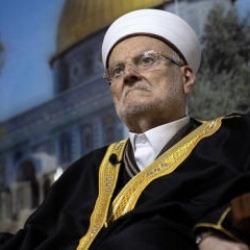 Mescid-i Aksa'yı işgal hazırlığı! İmam İkrime ağlayarak anlattı