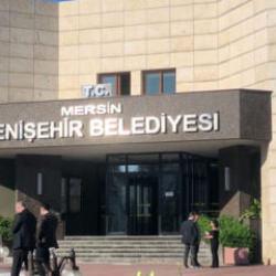 Mersin’de Yenişehir Belediyesine operasyon! Başkan yardımcıları da gözaltında