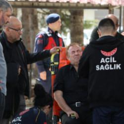 Öğretmen Ayla Kara'nın son yolculuğu: Eşi cenazede fenalaştı! 