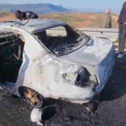 Siirt'te otomobilde çıkan yangın söndürüldü