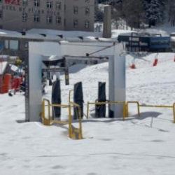 Uludağ'da nisan sürprizi: 1.5 metre kar var, oteller kapalı!