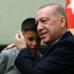 23 Nisan'da Külliye'de duygusal anlar! Erdoğan gözyaşlarını tutamadı