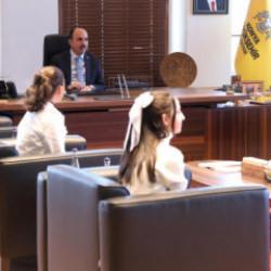 Başkan Altay, Çocuk Meclisi ve Gençlik Meclisi üyeleriyle bir araya geldi