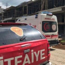  Mardin'de feci kaza! Elektrik akımına kapılan inşaat işçisi 3. kattan düştü!