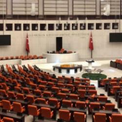 Meclis gündeminde aidat düzenlemesi ve deprem bölgesi destekleri var