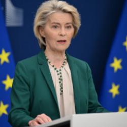 AB Komisyonu Başkanı Leyen'den fosil yakıt itirafı
