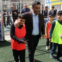 Bağcılar’da sporla büyüyen bir nesil hedefleniyor: 35 noktaya mini saha