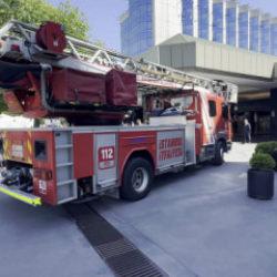 Beşiktaş'taki lüks otelde yangın paniği: Vatandaşlar tahliye edildi