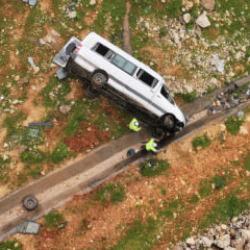 Son Dakika: Gaziantep'te işçi servisi devrildi: 16 kişi yaralandı