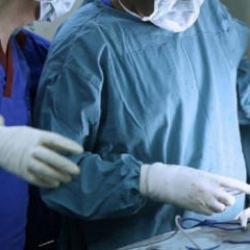 Denizli’de dikkat çeken ameliyat: Organları ters yerleşimli kadın yeniden nefes aldı