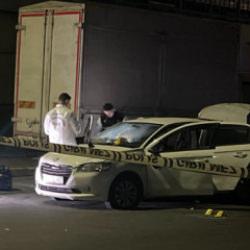 Polisin 'dur' ihtarına uymayan şüpheliler kaçarken kaza yaptı: 1 polis yaralandı