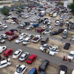Bayram öncesi Bursa oto pazarında yoğunluk