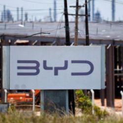 BYD sarsıldı: 97 bin aracını acilen geri çağırıyor