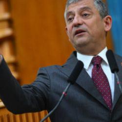 Özgür Özel’den yeni hamle! Saat verip çağrı yaptı: Direnmeye davet ediyorum