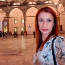 Eylül'den 2 aydır haber yok! Annesi sokak sokak evladını arıyor 