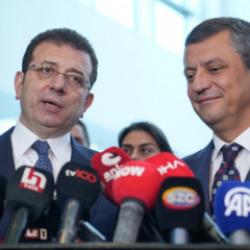 CHP'nin resmi hesabında dikkat çeken değişim! Özel ve İmamoğlu takipten çıkarıldı