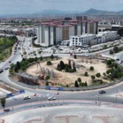 Konya Şehir Hastanesi tramvay hattında köprü çalışmaları hız kesmiyor