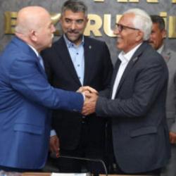 CHP'de bir istifa daha, AK Parti'ye geçti!