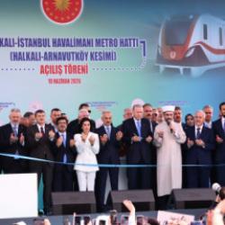 İstanbul'un en uzun metrosu açıldı: Havalimanı 30 dakikaya düştü