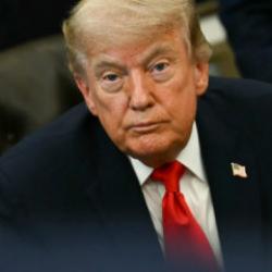 Son dakika... Trump 'ikinci aşamaya geçiyoruz' diyerek duyurdu