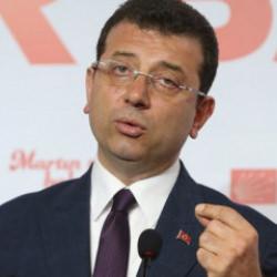 Bayılmaya az kaldı, uzatmak için Kağan bey konuştu da konuştu