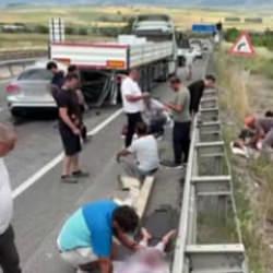 Karabük'te feci kaza! Ölü ve çok yaralı var