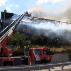 Maltepe'de 2 katlı restoranda yangın!