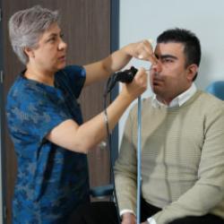 Boğazına yerleşen tümör nefesini kesmişti: İki ameliyatla hayata döndü