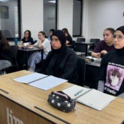 Gençler, yazı Lise Medeniyet Akademileri'nde karşıladı