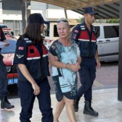 Haşema giyen 13 yaşındaki çocuğa havuz engeli iddiası: Site yöneticisi hakkında gelişme