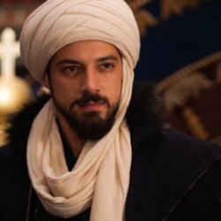 Kuruluş Orhan'ın yıldızı Aras'la el sıkıştı! Yeni rolü şaşırttı