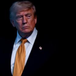 Trump dünyaya duyurdu: Suriye terör listesinden çıkacak!