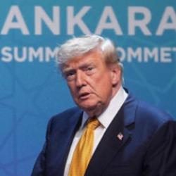 Trump'ın sağlık durumu nasıl? Boynundaki morluklar dikkat çekmişti: 'Tam puan aldım'
