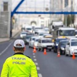 15 Temmuz'da İstanbul'da bu yollar trafiğe kapatılacak!