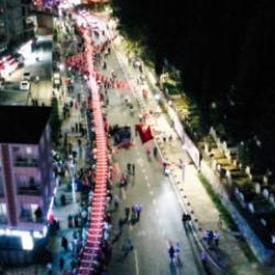 Esenler'de tüyleri diken diken eden manzara: 253 metrelik devasa kortej!
