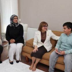 LGS birincilerine Fatma Şahin'den şampiyonlara yakışır ödül!