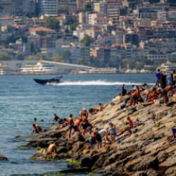İstanbul'un 3 ilçesinde denize girmek yasaklandı!