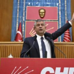 Özel’in Yeni Parti’sinin ilk icraatı kriz çıkardı: CHP'nin sosyal medya hesaplarına çöktü