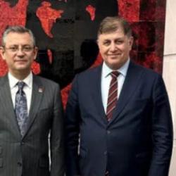 Özgür Özel'e İzmir şoku! Cemil Tugay verdiği sözden döndü