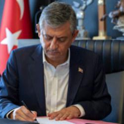 Yeni Parti'nin logosu ortaya çıktı