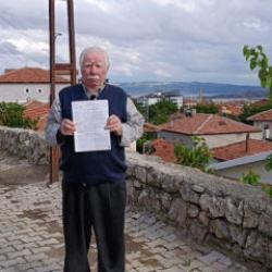 Emekli adamı tuzağa düşürdüler! 'Yiyecek ekmek paramız kalmadı' diyerek yardım istedi