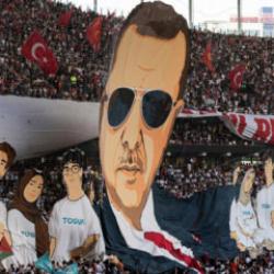 TÜGVA Yaz Okulu Finali'nde Cumhurbaşkanı Erdoğan'a özel koreografi
