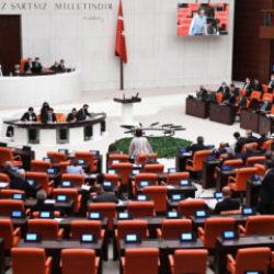 AK Parti'den muhalefete 'çerçeve yasa' bilgilendirmesi