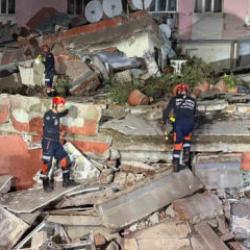 İstanbul Bahçelievler'de 6 katlı bina çöktü