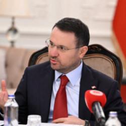 Bakan Gürlek, Uğur Mumcu'nun ailesiyle görüştü