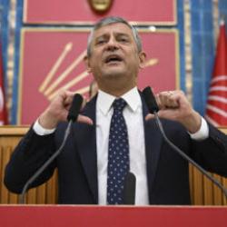 Özgür Özel: 'Pişman olduğum tek aday' dedi Jet cevap: Beni havluyla mı yakalamış?