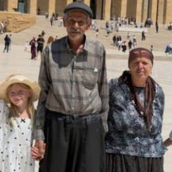 34 yıl sonra ikizlere kavuştular! Kızlarıyla Anıtkabir’i ziyaret ettiler