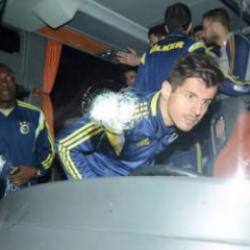 Fenerbahçe otobüsüne saldırı soruşturmasında yeni gelişme: 5 şüpheli yakalandı!