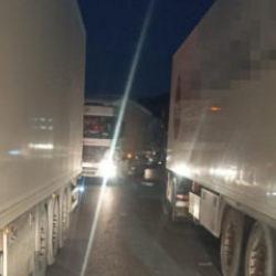 Gümrük kapısında iki TIR arasında sıkışan sürücü öldü