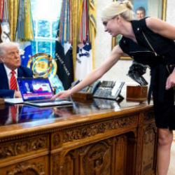 Beyaz Saray'ı çalkalayan iddia: Melania Trump spekülasyonlardan 'rahatsız' oldu